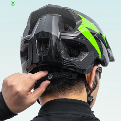 Casco Rockbros con Soporte de GoPro